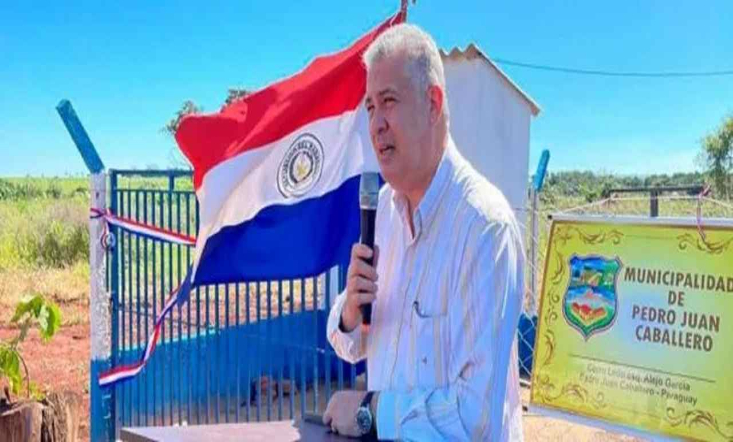 Autoridades paraguaias terão 15 dias para esclarecer atentado contra prefeito da fronteira