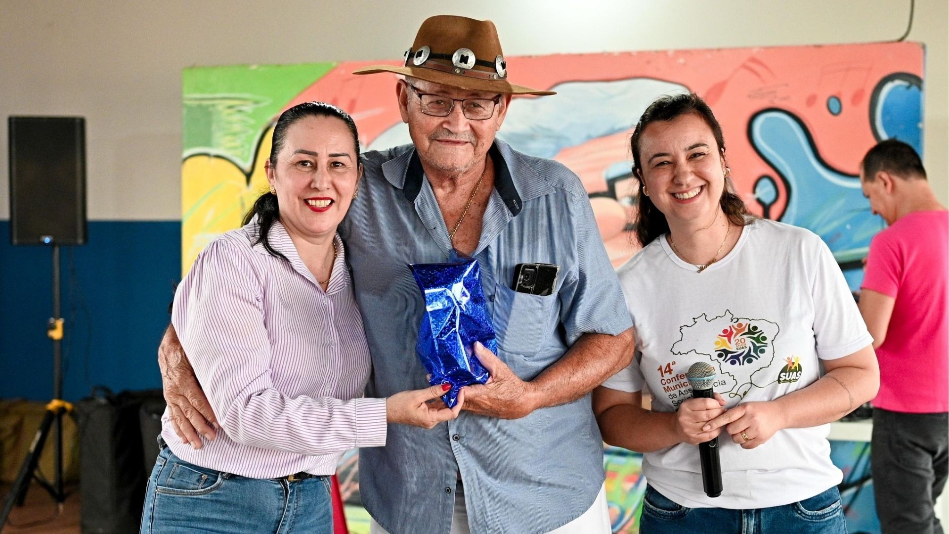 Baile dos Pais do Conviver +60 celebra alegria, música e vínculos em Jardim