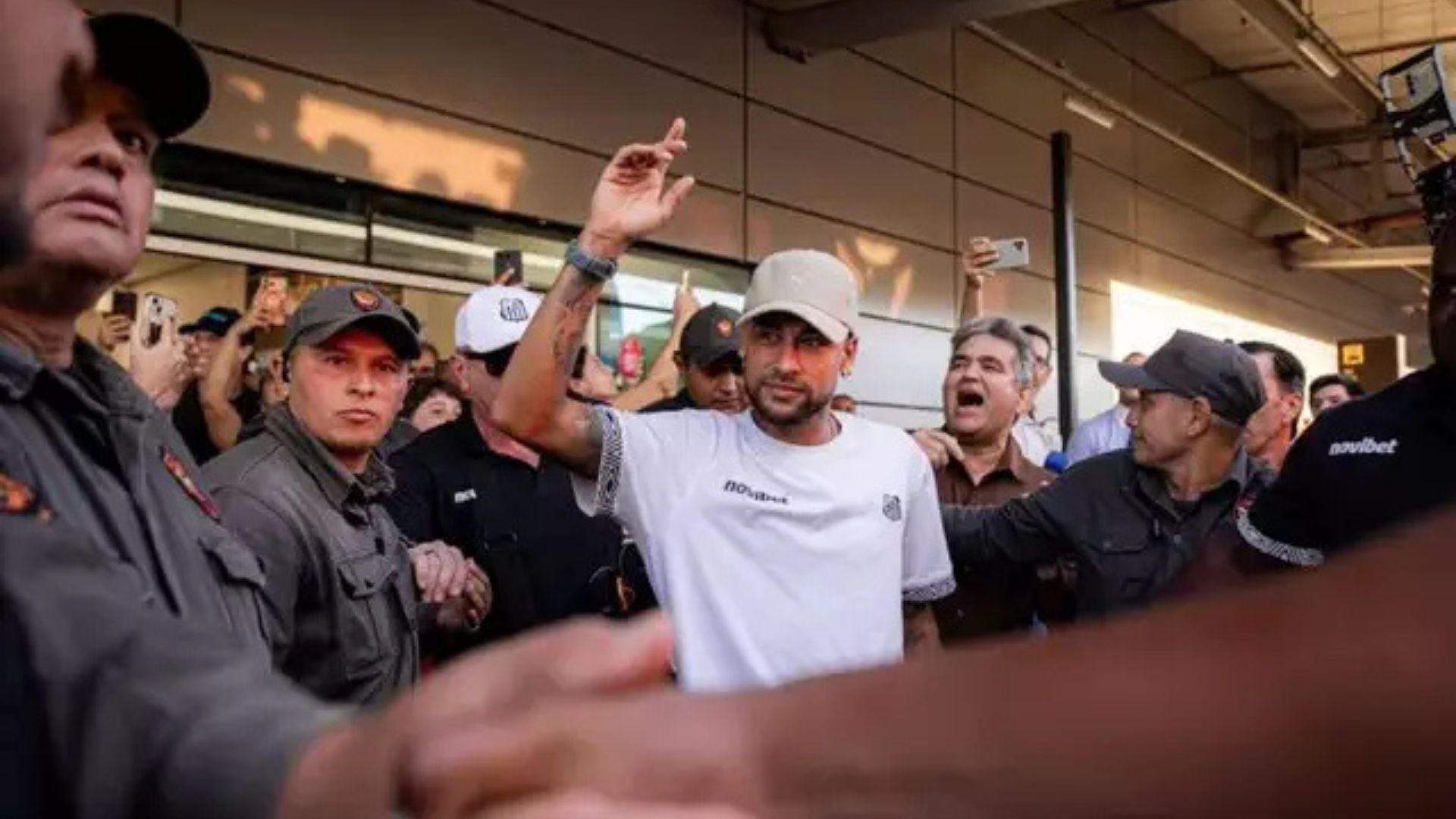 Com Neymar, Santos vai &agrave; fronteira de MS buscar 1&ordf; vit&oacute;ria na Sul-Americana