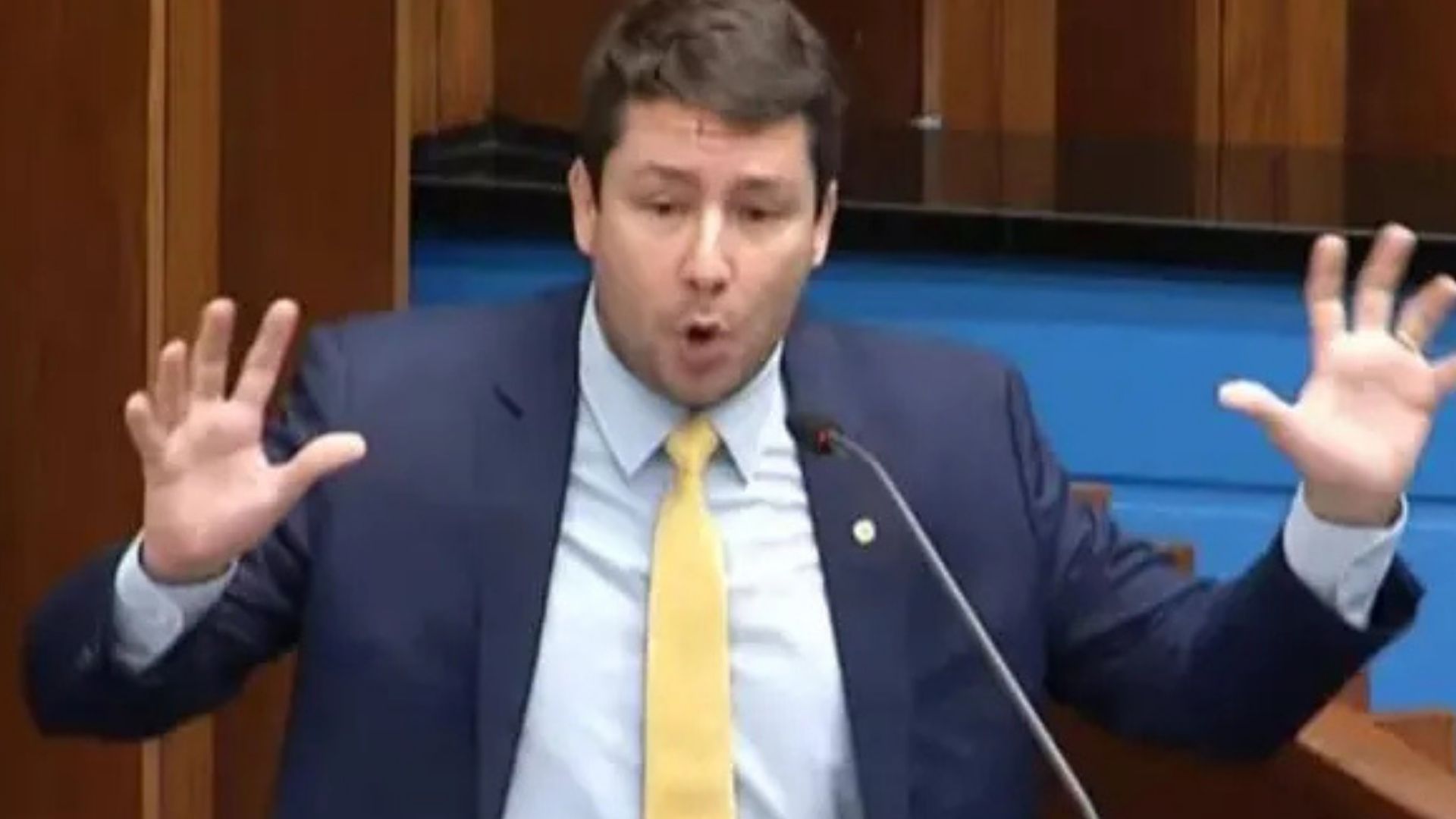 Deputado Catan vira alvo de segundo processo do PP por propaganda irregular no Instagram