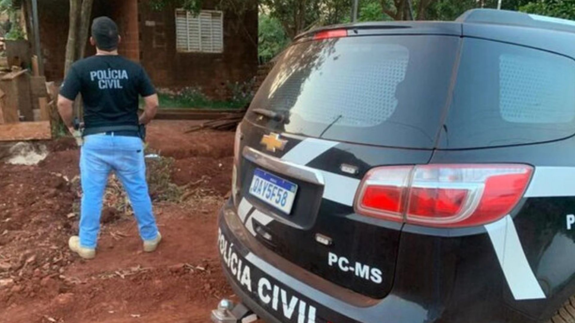Opera&ccedil;&atilde;o L&iacute;via: 6 adolescentes s&atilde;o alvo por morte em live no Discord